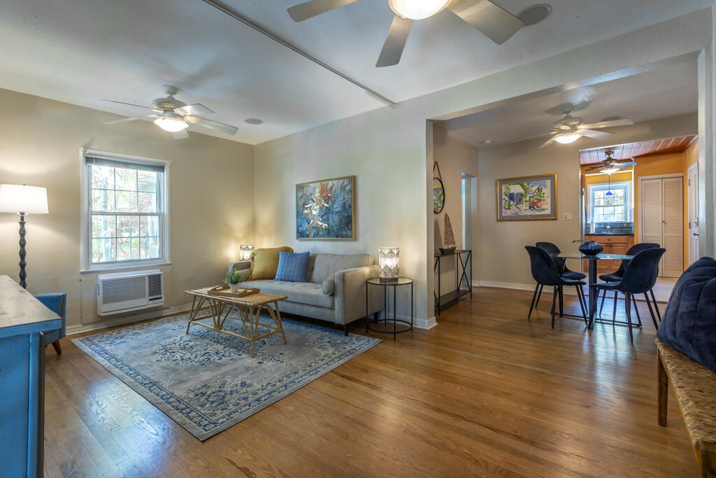 804 South Street, Unit 3 Key West, FL 33040 - Photo 1 of 22 804 South Unith 3 Reshoot Medium--8
