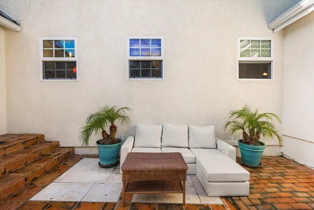 $2,340,000 | 1204 San Andres Street, Santa Barbara, CA 93101