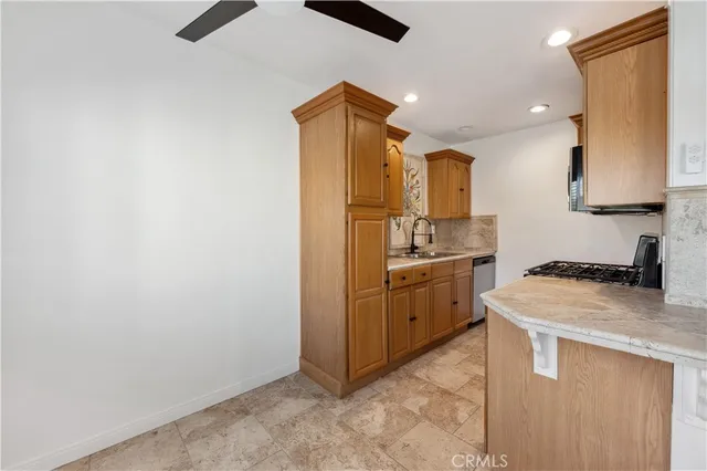 $2,395 | 20917 Amie Avenue, Unit 7, Torrance, CA 90503