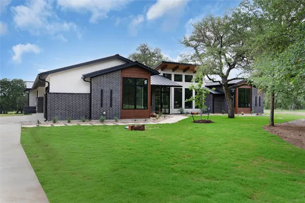 $1,199,000 | 8341 Brewer Lane, Salado, TX 76571