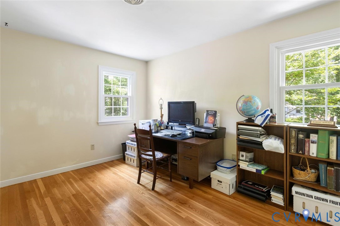 10260 Maplested Lane Henrico, VA 23229 - Photo 24 of 38 Room featuring wood-finish flooring, light-colored