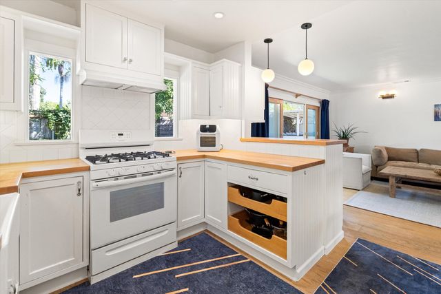 $1,465,000 | 1127 Church Lane, Carpinteria, CA 93013