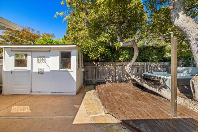 $1,465,000 | 1127 Church Lane, Carpinteria, CA 93013