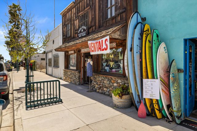 $1,465,000 | 1127 Church Lane, Carpinteria, CA 93013