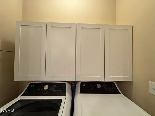 $225,000 | 176 South Austin Springs Road, Unit 4, Johnson City, TN 37601