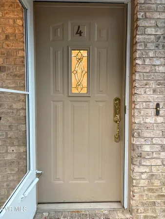 $220,000 | 176 South Austin Springs Road, Unit 4, Johnson City, TN 37601
