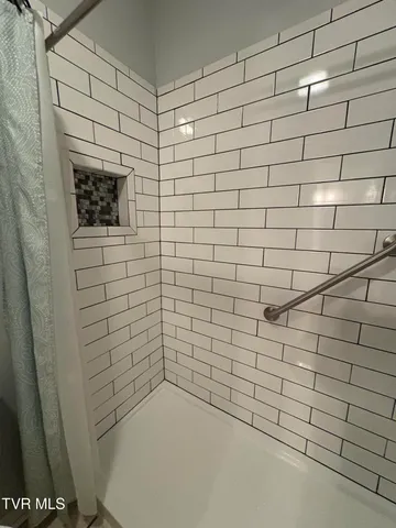 $225,000 | 176 South Austin Springs Road, Unit 4, Johnson City, TN 37601