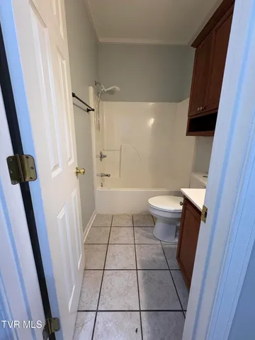 $225,000 | 176 South Austin Springs Road, Unit 4, Johnson City, TN 37601