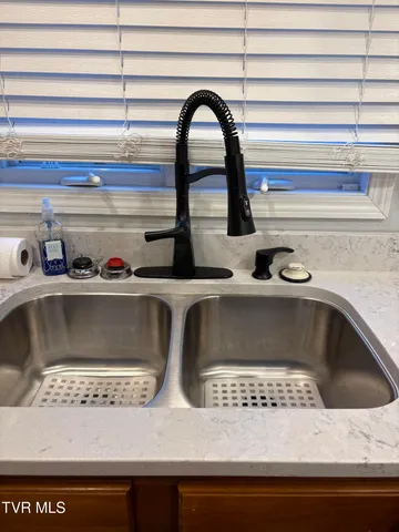 $225,000 | 176 South Austin Springs Road, Unit 4, Johnson City, TN 37601