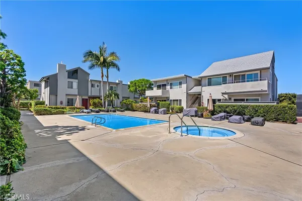 $630,000 | 25837 Oak Street, Unit 111, Lomita, CA 90717