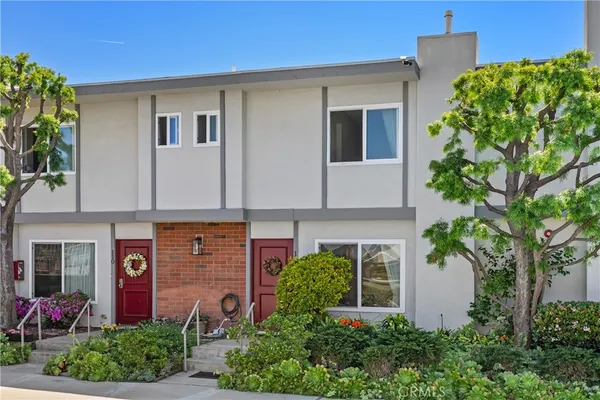 $630,000 | 25837 Oak Street, Unit 111, Lomita, CA 90717