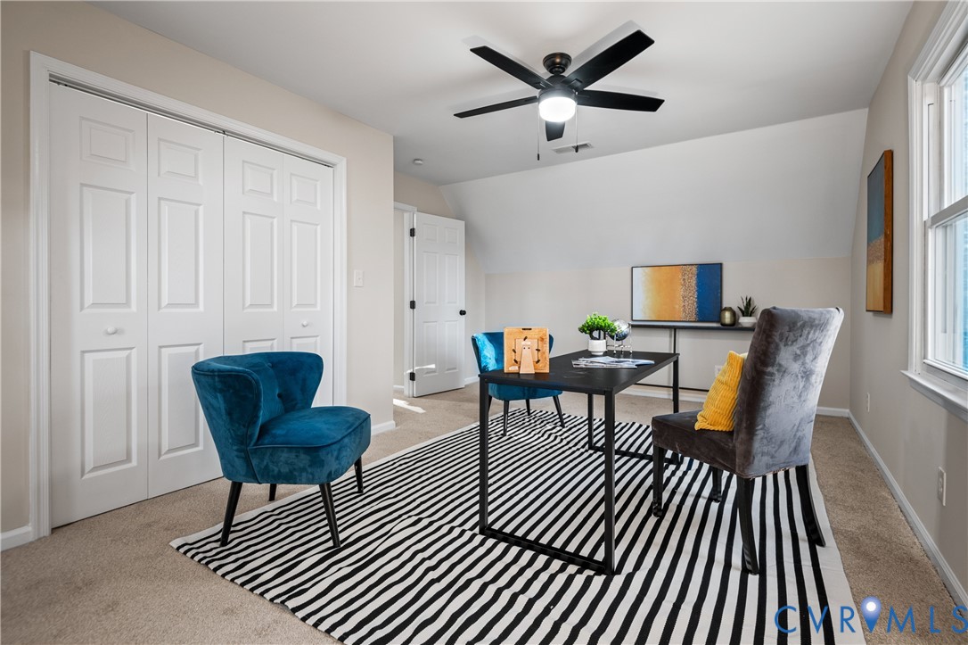 15101 Loving Union Road Disputanta, VA 23842 - Photo 38 of 50 a workspace with furniture and wooden floor