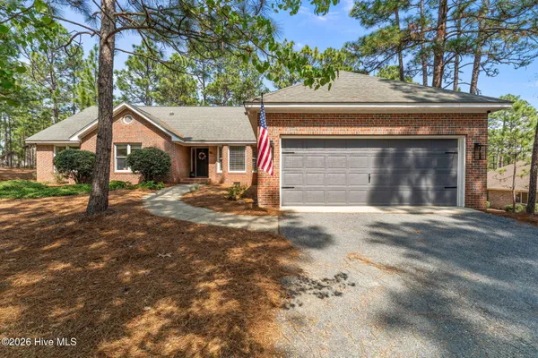 $679,900 | 92 Sakonnet Trail, Pinehurst, NC 28374