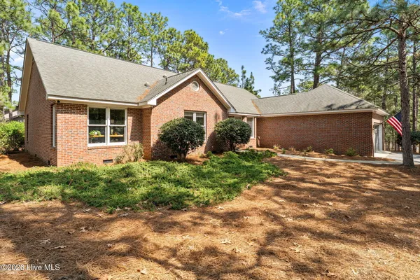 $679,900 | 92 Sakonnet Trail, Pinehurst, NC 28374