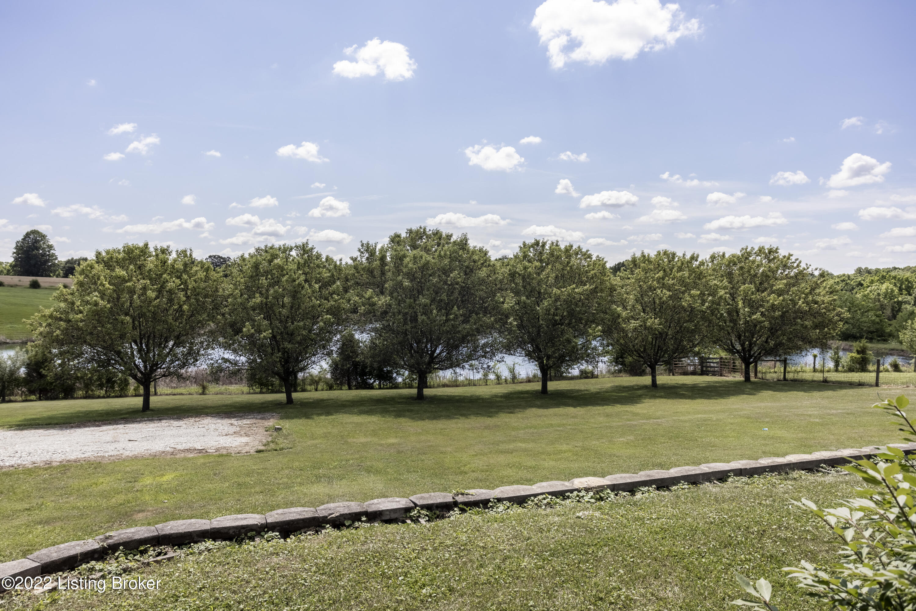 5321 Springfield Road Bardstown, KY 40004 - Photo 82 of 113 20220627-2Y0A9600