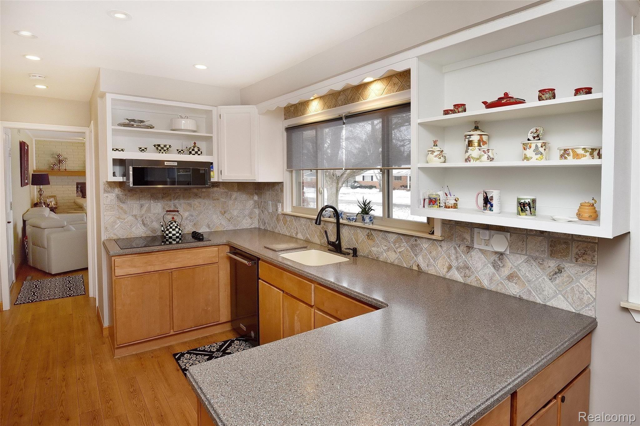 968 South Reading Road Bloomfield Hills, MI 48304 - Photo 10 of 26 968 Reading_10.JPG