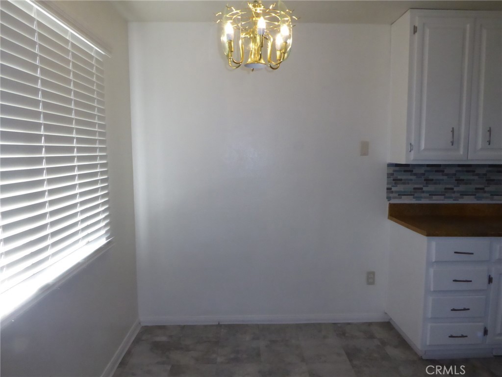 821 Windy Pass Barstow, CA 92311 - Photo 3 of 13