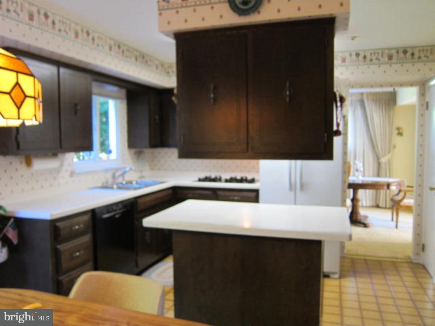 1438 Rosebud Road Southampton, PA 18966 - Photo 2 of 9 Kitchen