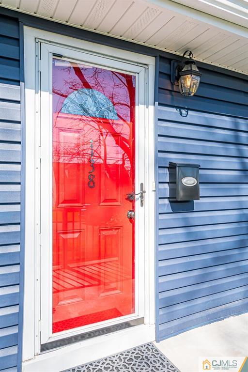 138 Rudolph Avenue Rahway, NJ 07065 - Photo 4 of 31 Gallery Image 4