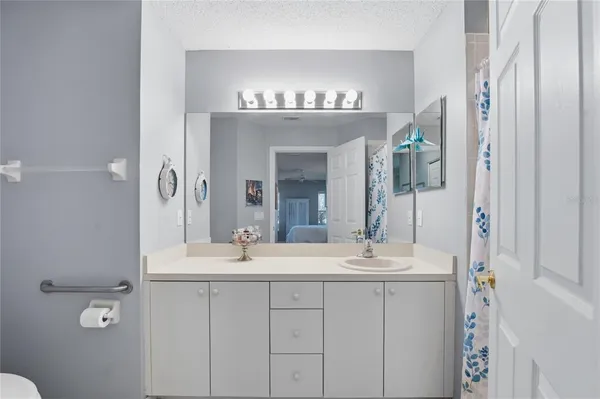 $2,350 | 1221 Wolford Drive, Trinity, FL 34655