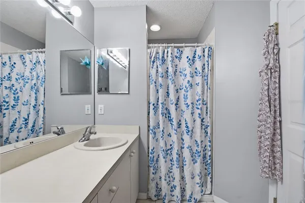 $2,350 | 1221 Wolford Drive, Trinity, FL 34655