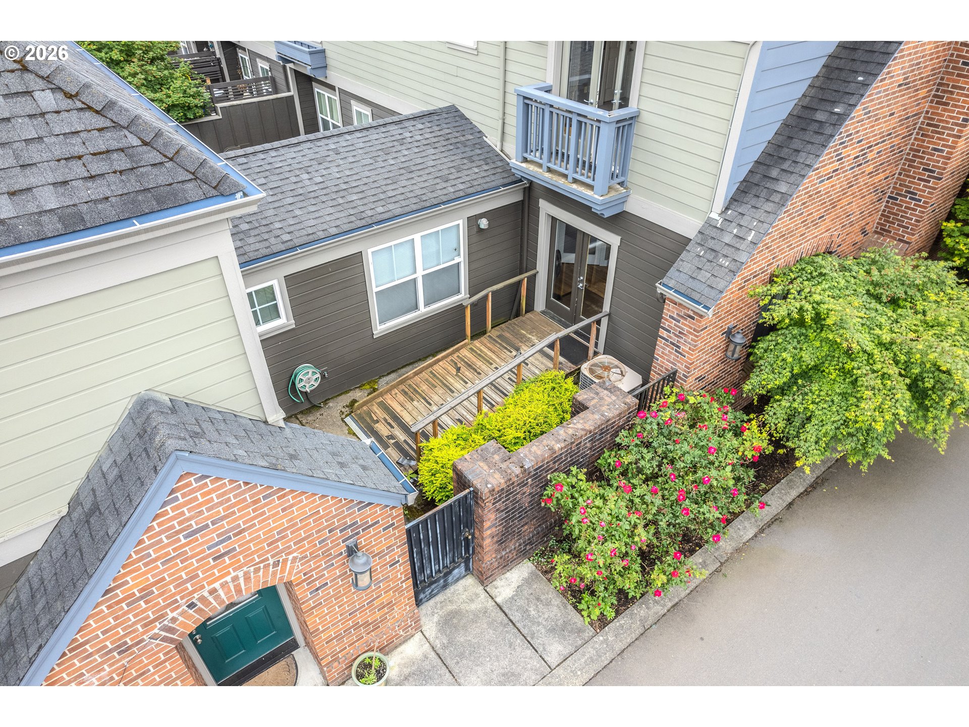 1510 Northeast Village Street Fairview, OR 97024 - Photo 21 of 22 Courtyard