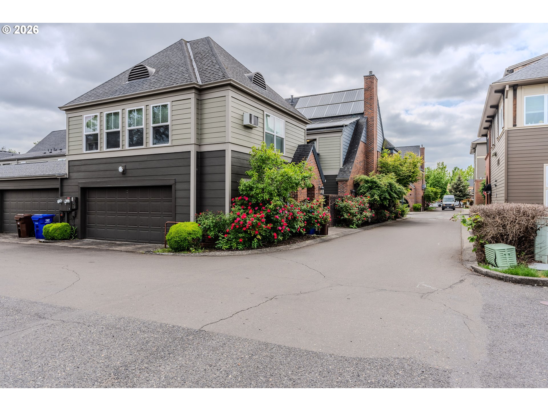 1510 Northeast Village Street Fairview, OR 97024 - Photo 3 of 22 Garage