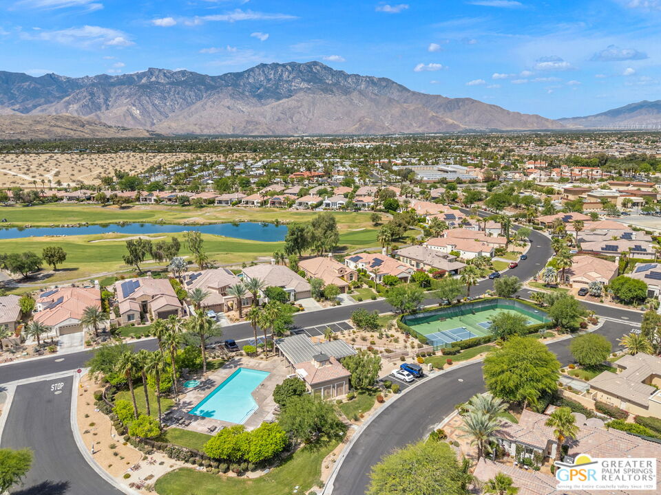88 Vía Las Flores Rancho Mirage, CA 92270 - Photo 65 of 65 an aerial view of residential houses with outdoor space and river