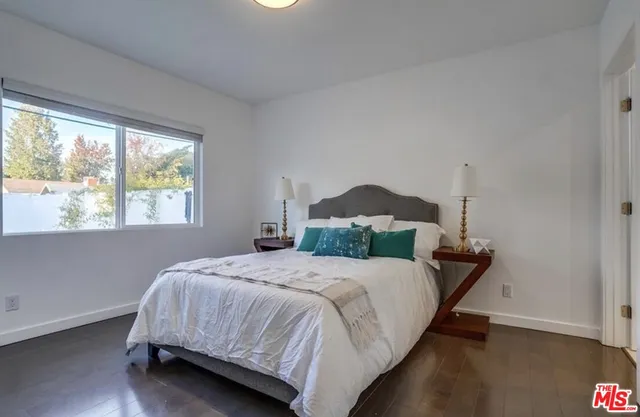 $8,199 | 12527 Emelita Street, Valley Village, CA 91607