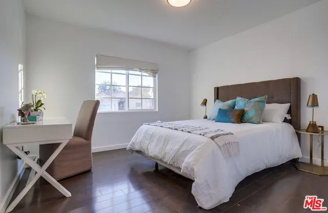 $8,199 | 12527 Emelita Street, Valley Village, CA 91607