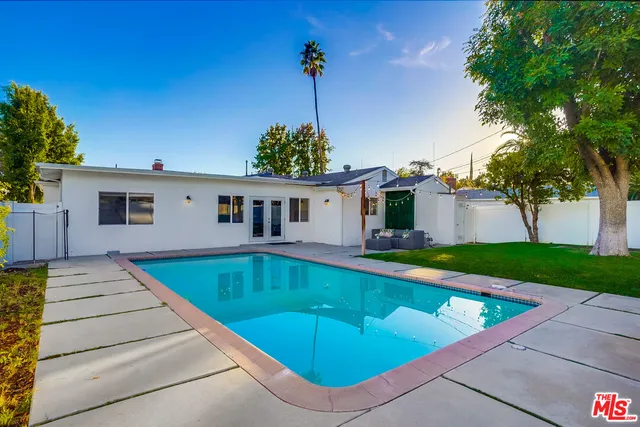 $8,199 | 12527 Emelita Street, Valley Village, CA 91607