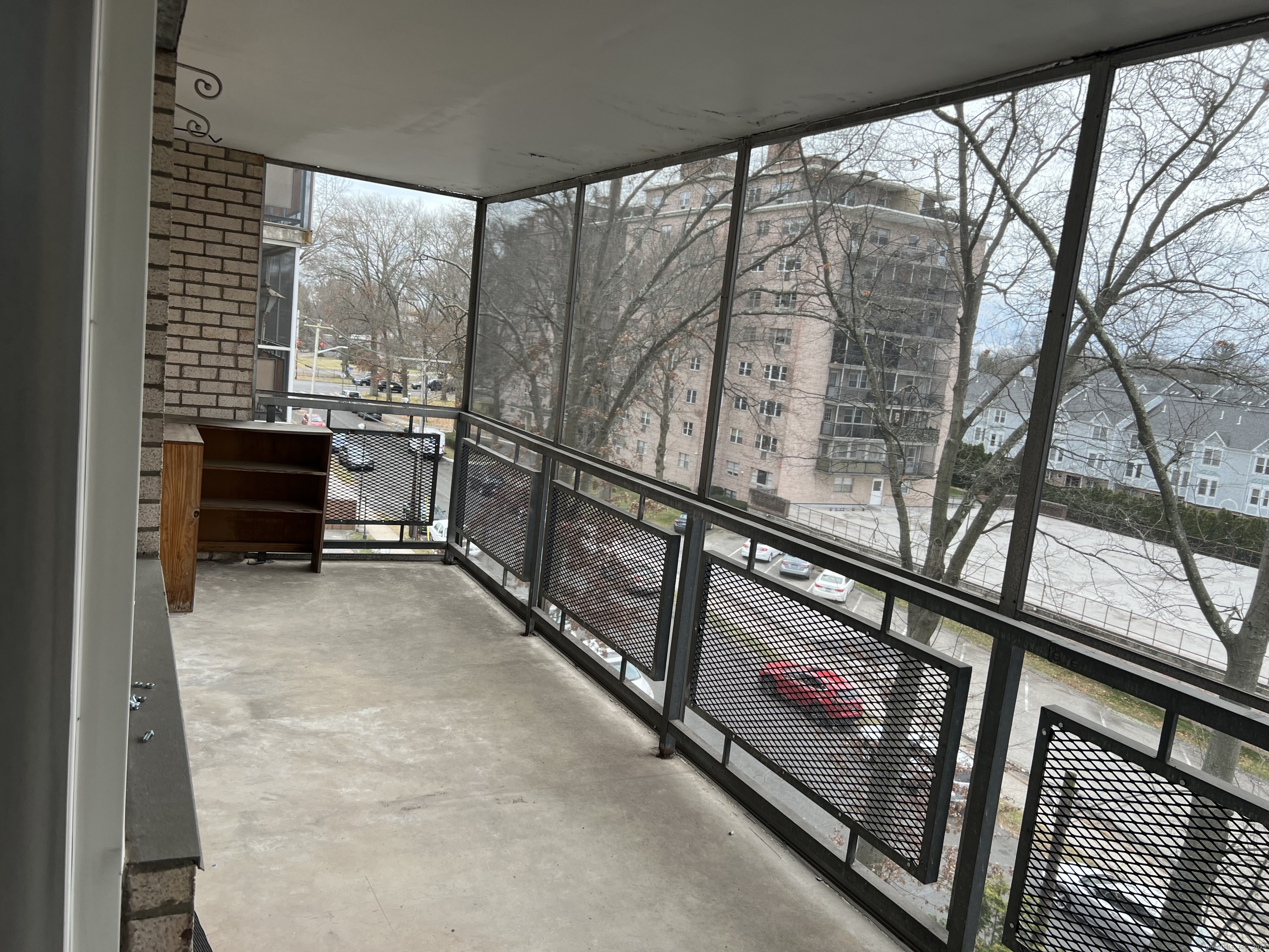 80 Cartright Street, Unit 5F Bridgeport, CT 06604 - Photo 7 of 15