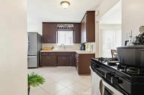 $749,000 | 814 South Alma Street, San Pedro, CA 90731