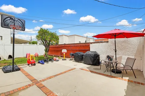 $749,000 | 814 South Alma Street, San Pedro, CA 90731