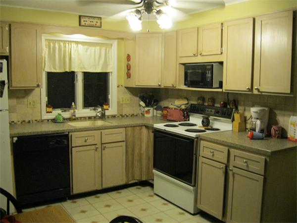 126 Feeding Hills Road Southwick, MA 01077 - Photo 5 of 12 Gallery Image 5