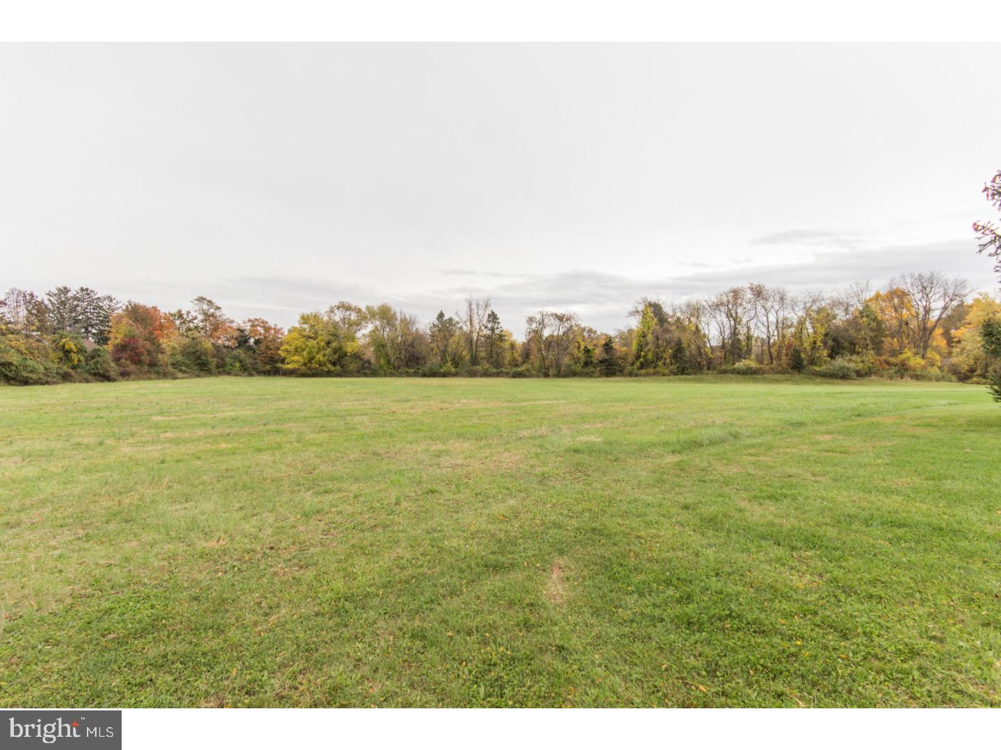 43 Jericho Road Holland, PA 18966 - Photo 25 of 25 Back Yard