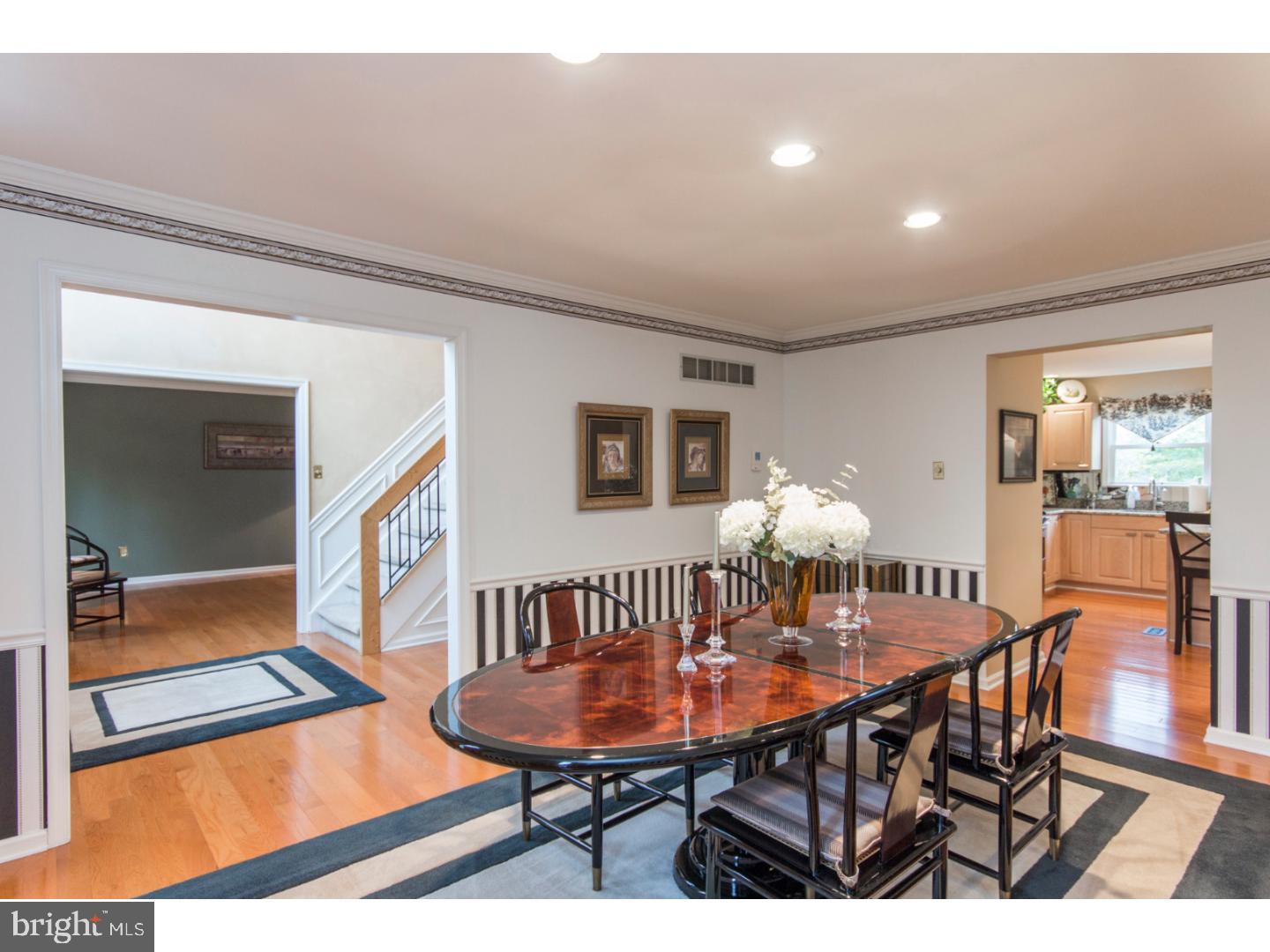 43 Jericho Road Holland, PA 18966 - Photo 7 of 25 Dining Room