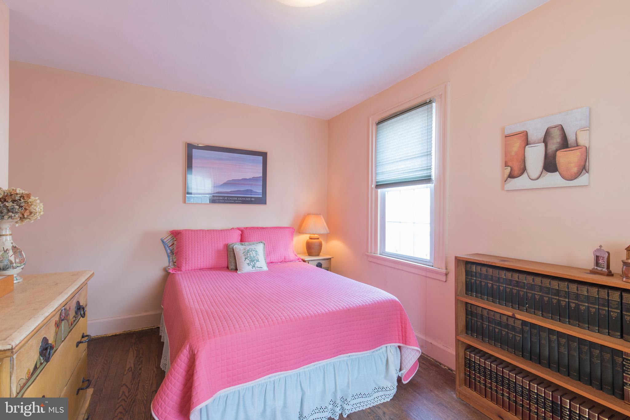 225 Trent Road Wynnewood, PA 19096 - Photo 19 of 25 Gallery Image 19