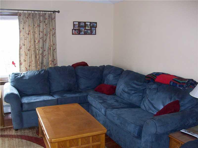 1136 River Road Bucksport, ME 04416 - Photo 26 of 34 Living Room.