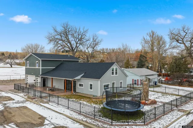 $850,000 | 708 North Desmet Avenue, Buffalo, WY 82834