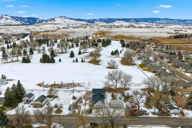 $850,000 | 708 North Desmet Avenue, Buffalo, WY 82834