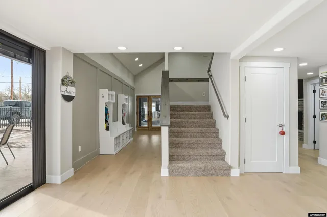 $850,000 | 708 North Desmet Avenue, Buffalo, WY 82834