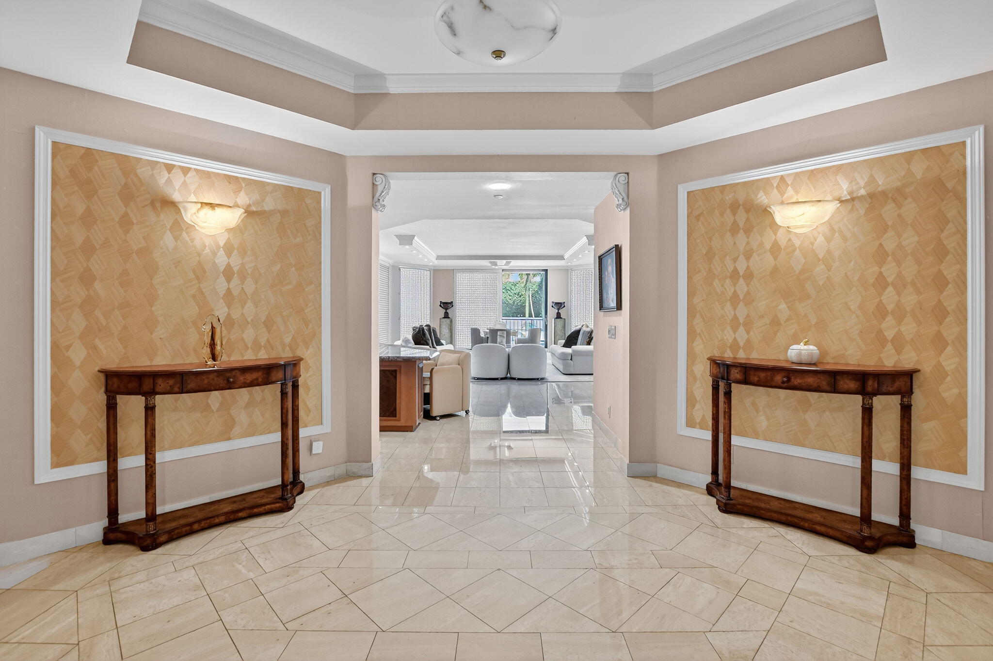 20310 Fairway Oaks Drive, Unit 124 Boca Raton, FL 33434 - Photo 8 of 65 3-web-or-mls-017_DSC_4986