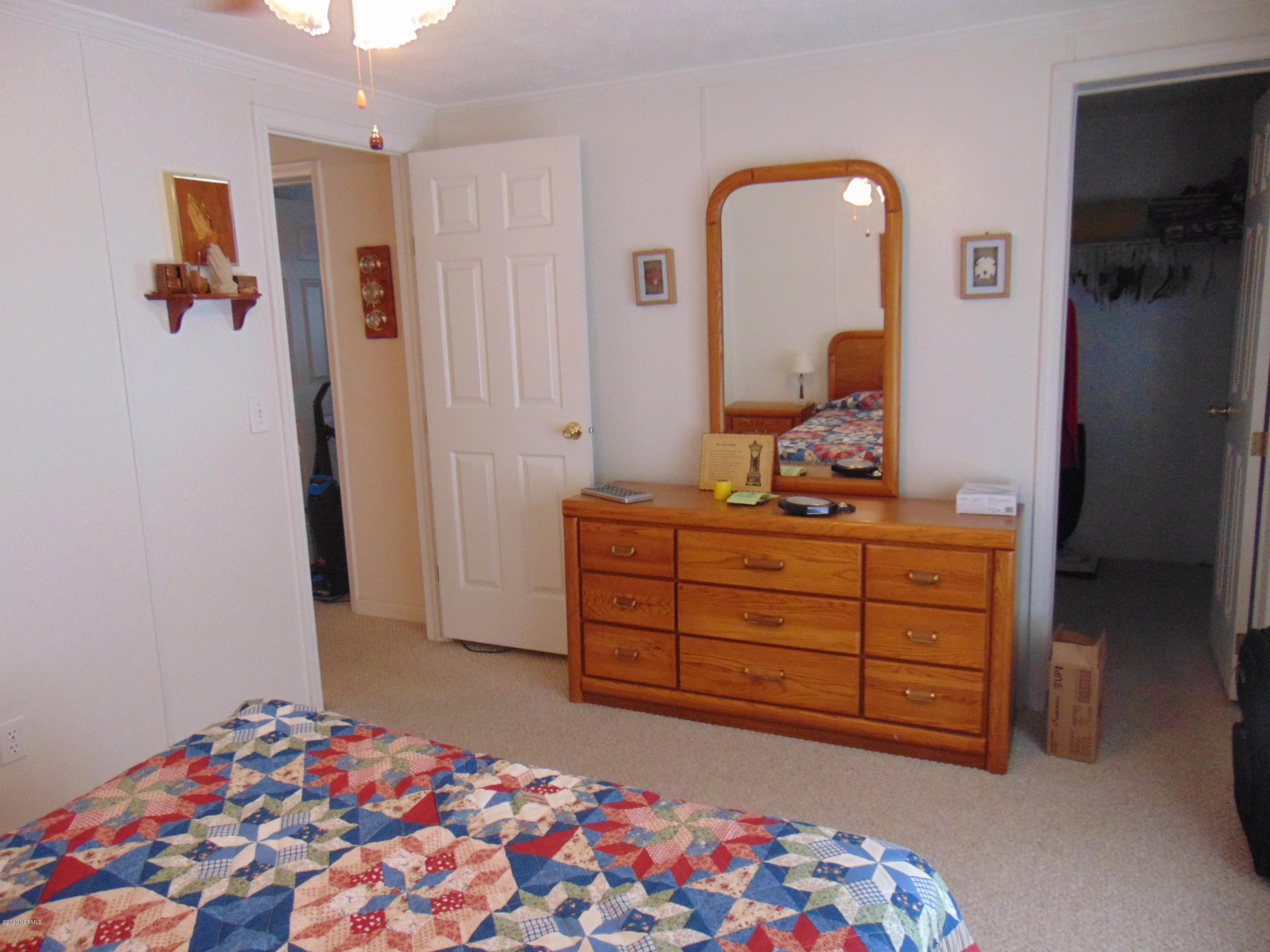 145 Newport Loop Road Newport, NC 28570 - Photo 19 of 29 3rd bedroom