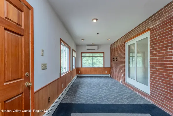 $499,000 | 2084 Highway 32, Saugerties, NY 12477