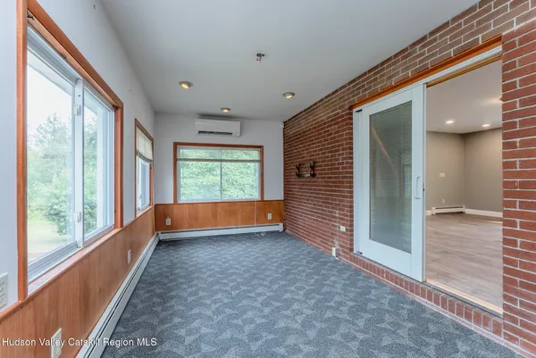 $499,000 | 2084 Highway 32, Saugerties, NY 12477