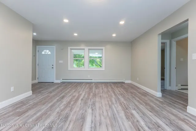 $519,000 | 2084 Highway 32, Saugerties, NY 12477