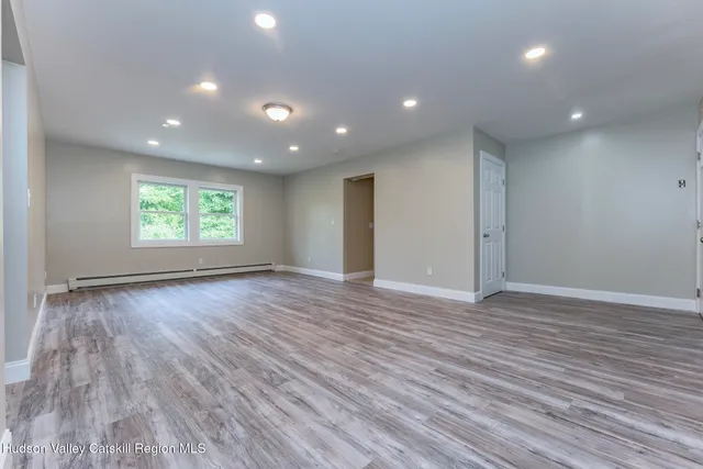 $519,000 | 2084 Highway 32, Saugerties, NY 12477