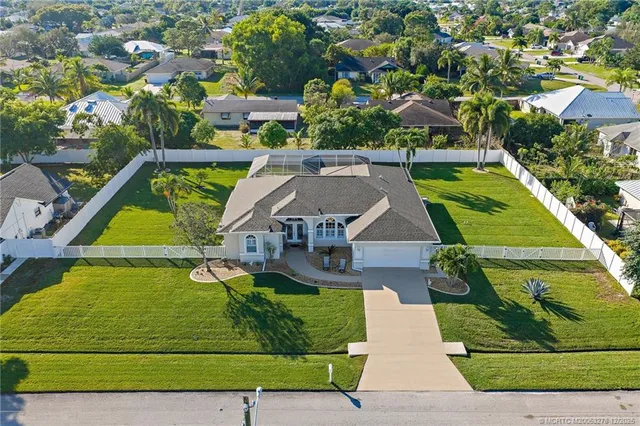 $575,000 | 2434 Southeast Pascal Avenue, Port St. Lucie, FL 34952