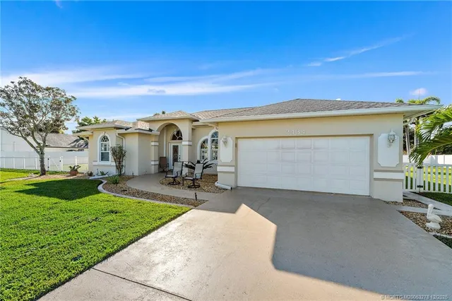 $575,000 | 2434 Southeast Pascal Avenue, Port St. Lucie, FL 34952
